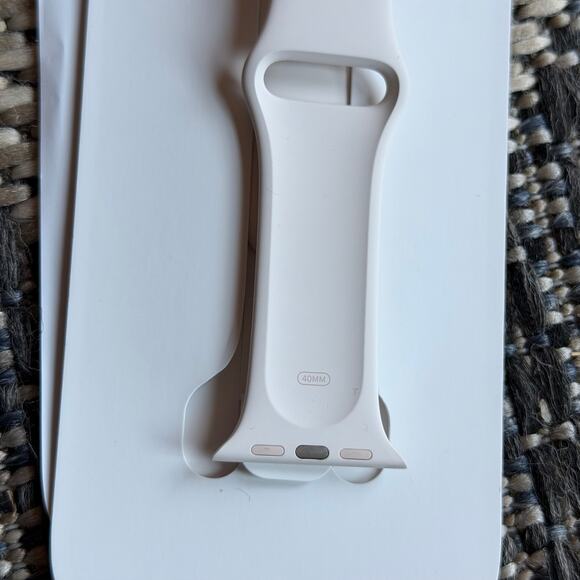 Apple Watch Band - Sport Band (40mm) - Light Blush - M/L - Picture 3 of 6